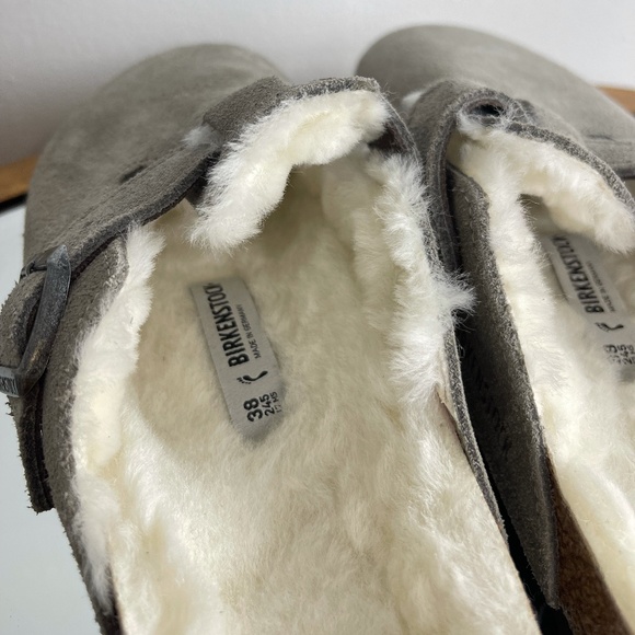 BIRKENSTOCK Boston Genuine Shearling Lined Clog in Stone Coin Suede Size 7-7.5US - Picture 8 of 16